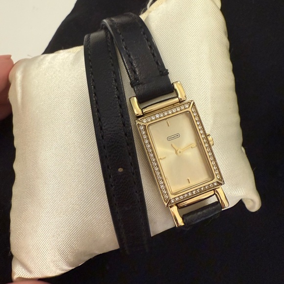 Coach Gold and Black Women's Watch - Picture 1 of 4
